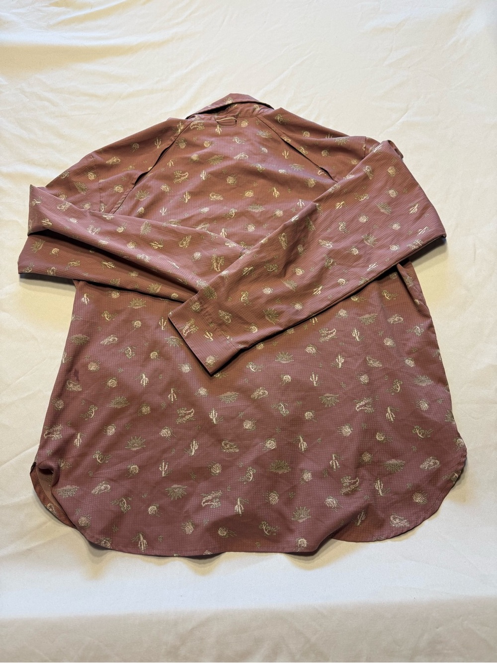 Columbia Men's Button-Down Shirt in Dusty Mauve with Subtle Print - Picture 6 of 6